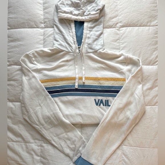 VAIL, CO White Sweatshirt - Picture 1 of 2